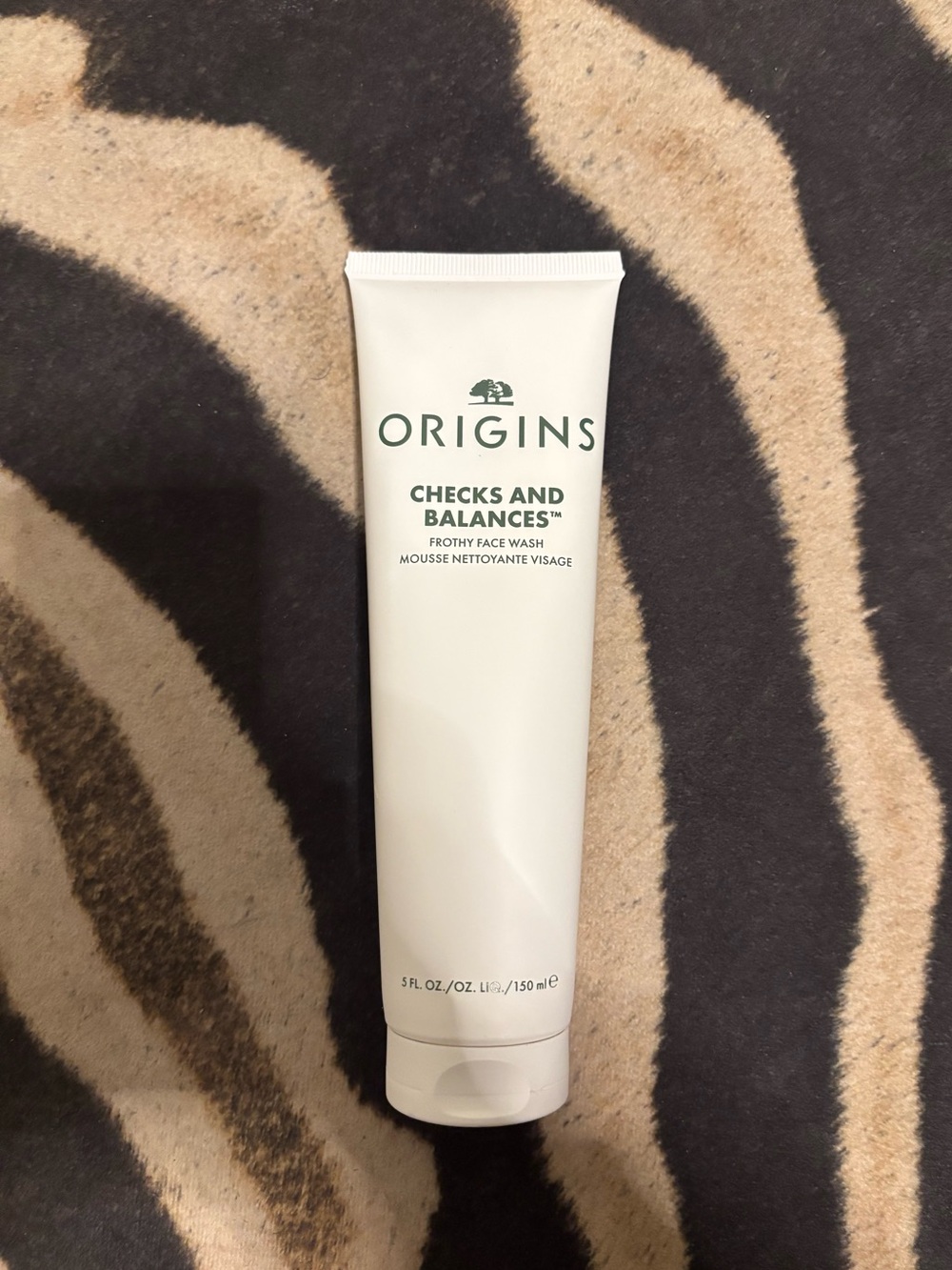 Origins Checks and Balances Frothy Face Wash - White and Green